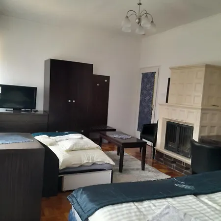 Kek Vandor Vendeghaz *